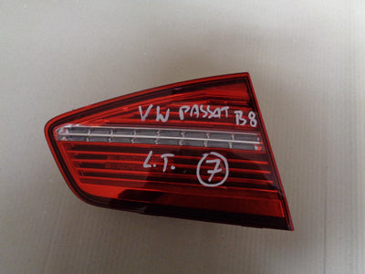 VW PASSAT B8 SEDAN LAMPA LED TYŁ LEWA 3G5945307