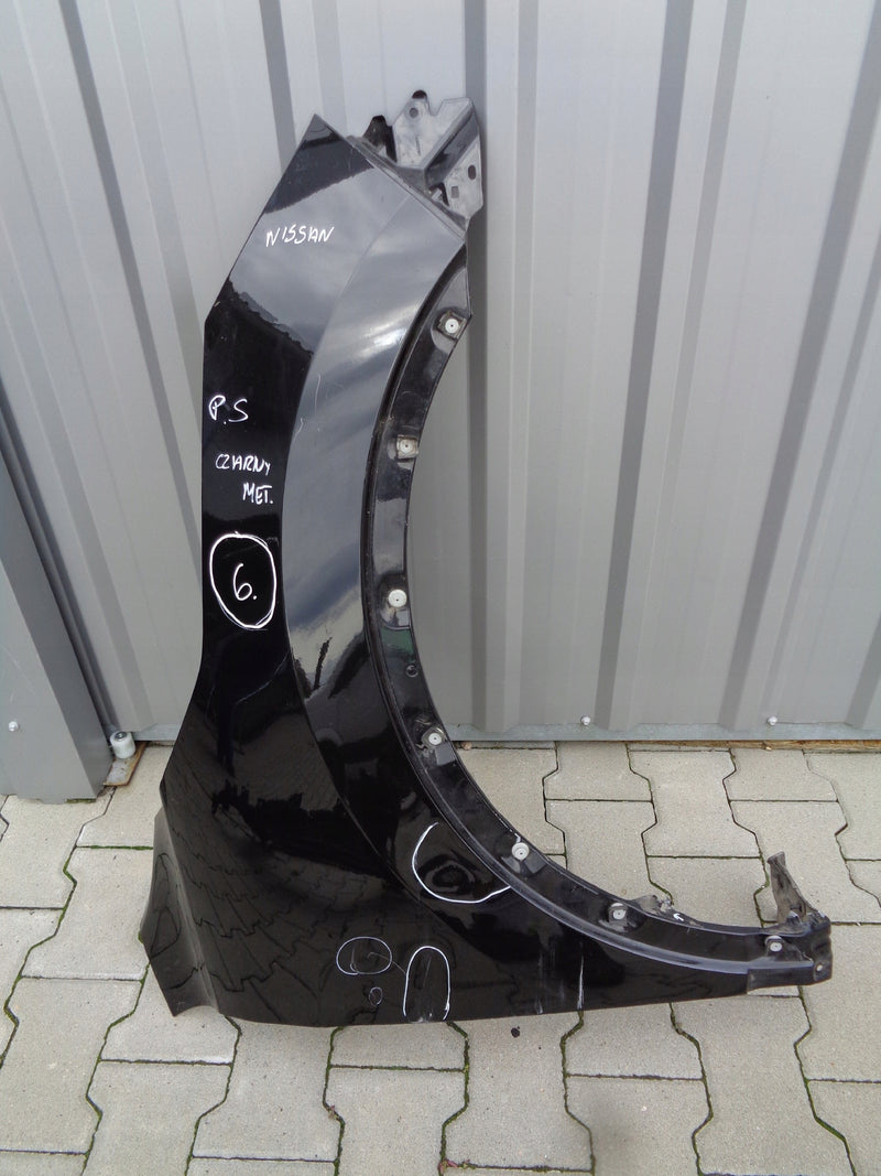 NISSAN QASHQAI II 2 J11 14- BŁOTNIK PRAWY PRZÓD