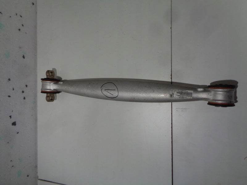 PORSCHE SPYDER 918 WAHACZ TYŁ 91833104100