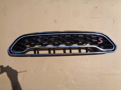 MINI COUNTRYMAN COOPER S F60 GRILL ATRAPA 7405406