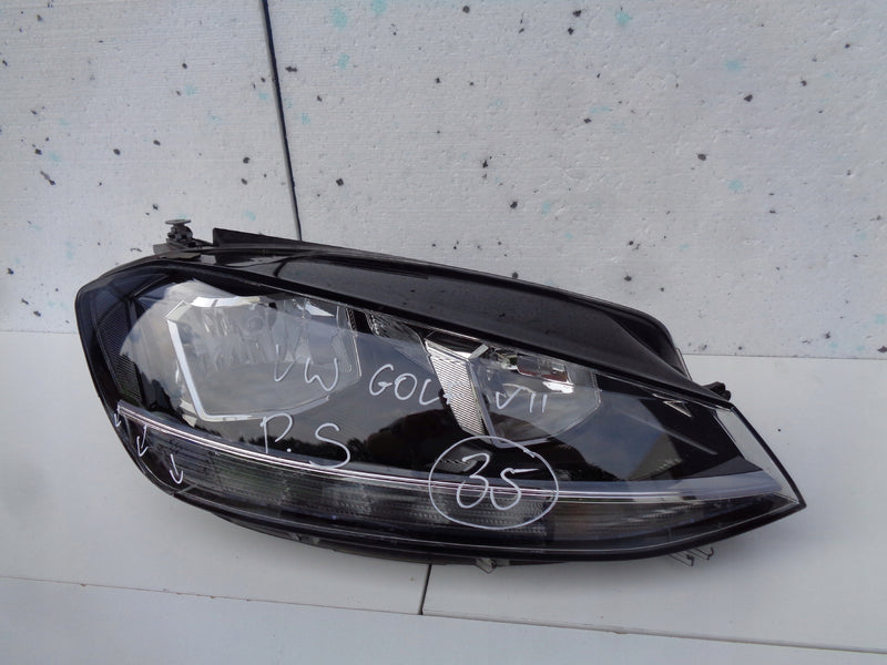 VW GOLF 7 VII LIFT 5G LAMPA PRAWA LED 5G1941006D
