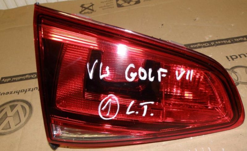 VW GOLF VII 7 5G LAMPA TYŁ PRZYCIEMNIANA W KLAPĘ