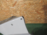 AUDI A4 B8 LIFT 8K 12-15 BŁOTNIK PRAWY BIAŁY IGŁA 8K0821106J