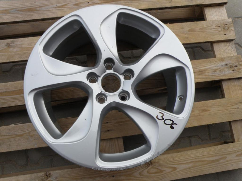 AUDI A3 S3 8V FELGA 7,5x18 ET51 8V0601025K