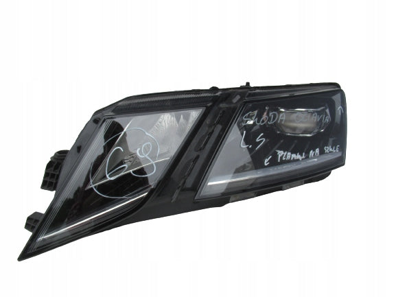 SKODA OCTAVIA 3 5E LIFT LAMPA FULL LED 5E1941015F