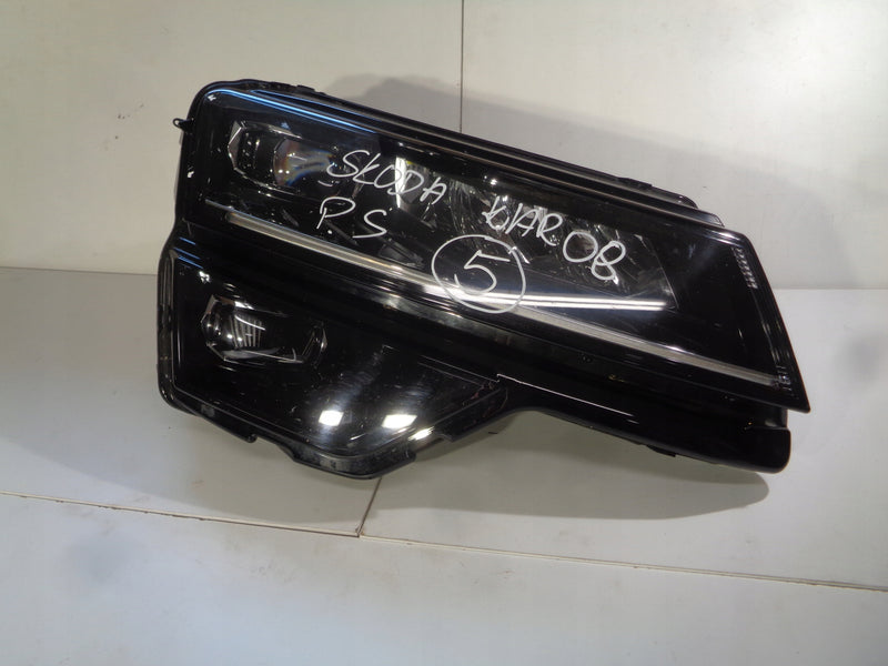 SKODA KAROQ LAMPA FULL LED PRAWA 57B941016B