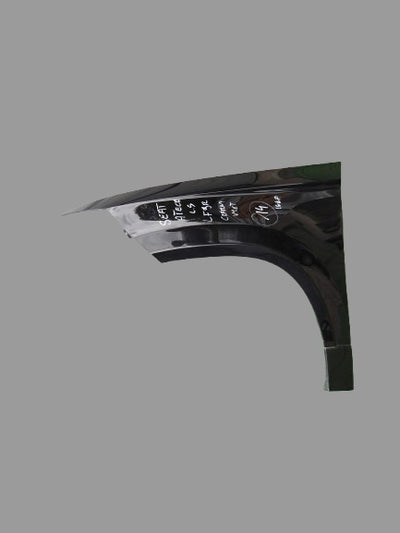 SEAT ATECA 575 16- BŁOTNIK LEWY CZARNY PERŁA METALIK LF9R IGŁA 575821105A