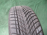 OPONA GOODYEAR ULTRAGRIP PERFORMANCE 3 235/50/19 99T 24r 7,4mm