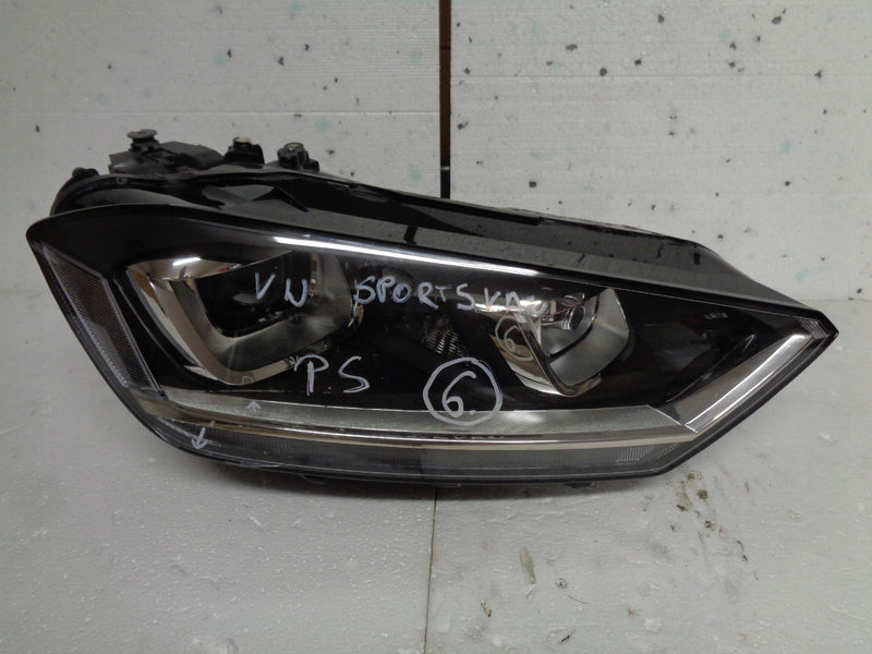 VW GOLF 7 SPORTSVAN LAMPA PRAWA XENON 517941032B