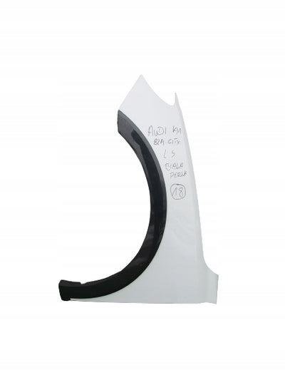 AUDI A1 CITYCARVER 82A 20- BŁOTNIK LEWY 82A821021