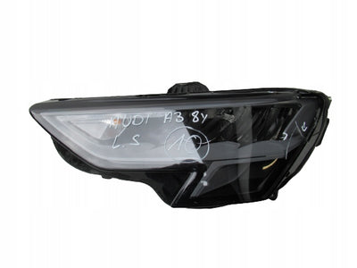 AUDI A3 8Y 20- LAMPA FULL LED DIODA LEWA 8Y0941011