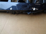 AUDI Q2 81A 17- ATRAPA GRILL ORYGINAŁ 81A853651