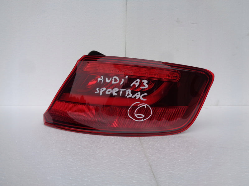 AUDI A3 SPORTBACK LAMPA TYLNA PRAWA LED 8V4945096D