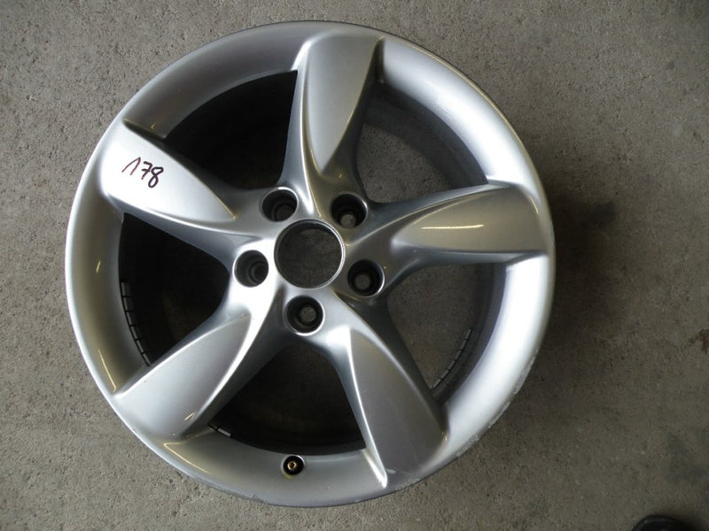 AUDI A6 C7 A4 B8 A8 D4 FELGA 7,5x17 ET37 4G0071497