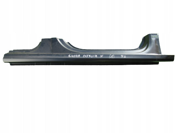SKODA OCTAVIA 5E4 IV 4 20- PRÓG PRAWY 5E6809602D
