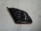 VW PASSAT 3C8 LIFT LAMPA TYŁ W KLAPĘ PRAWA 3C8945