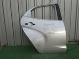 TOYOTA YARIS IV 4 20- DRZWI PRAWY TYŁ SREBRNE 67003K0060 67003-K0060