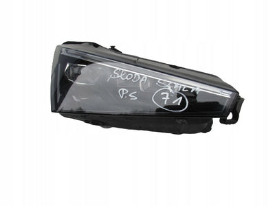 SKODA SCALA 657 LAMPA FULL LED PRAWA 657941016A
