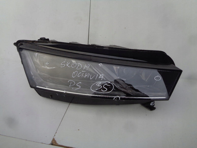 SKODA OCTAVIA 4 IV 5E4 FULL LED LAMPA 5E4941016A