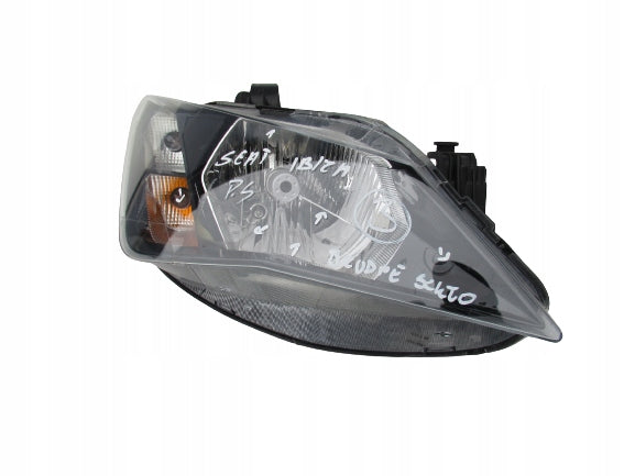 SEAT IBIZA LIFT 4 IV 6J 15- LAMPA PRAWA 6J1941022K