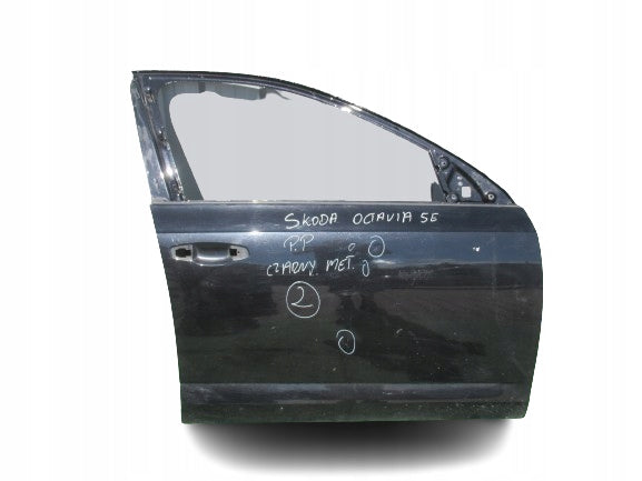 SKODA OCTAVIA III 3 5E 5E9 13- DRZWI PRAWY PRZÓD 5E0831056A 5E0831312