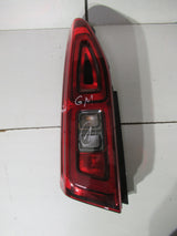 OPEL COMBO E PROACE CITY CITROEN BERLINGO IV LAMPA LEWA TYŁ 9819649280
