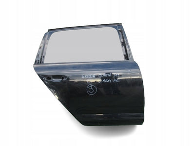 SKODA OCTAVIA III 3 5E 5E9 13- DRZWI PRAWY TYŁ KOMBI 5E9833312D 5E9833056C