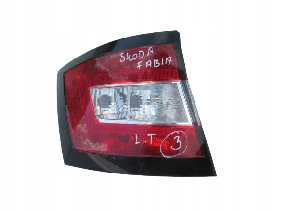 SKODA FABIA 3 6V 14- KOMBI LAMPA TYŁ LEWA 6V9945095