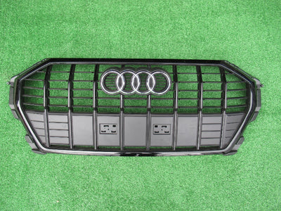 AUDI Q3 83A S LINE ATRAPA GRILL NOWY 83A853651E
