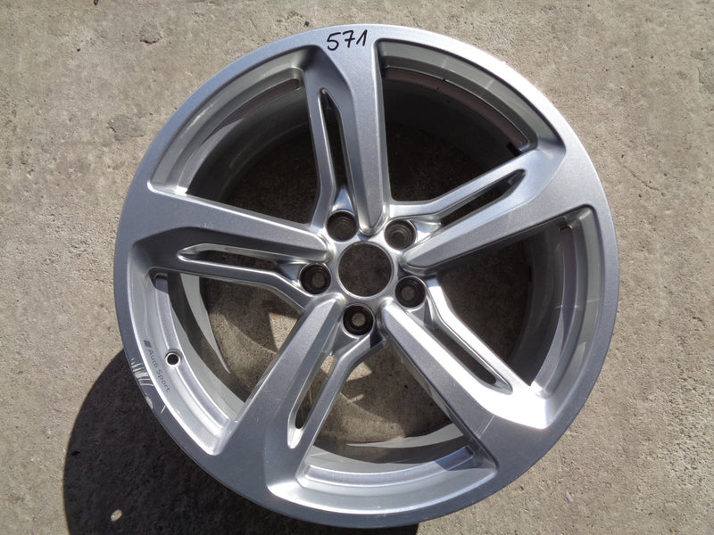 AUDI A4 A5 S4 S5 8W B9 FELGA 8,5x19 8W0601025CD