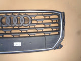 AUDI Q2 81A 17- ATRAPA GRILL ORYGINAŁ 81A853651