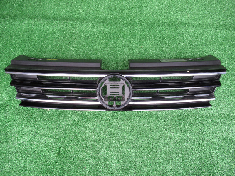 VW TIGUAN R LINE 5NA 2 II GRILL ATRAPA 5NA853653