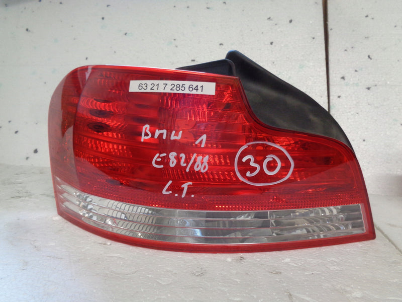 BMW 1 E82 E88 COUPE CABRIO LAMPA PRAWA TYŁ