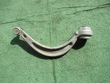 AUDI A4 B9 A5 8W 16- WAHACZ PRAWY DOLNY BANAN 8W0407694A 8W0407696A