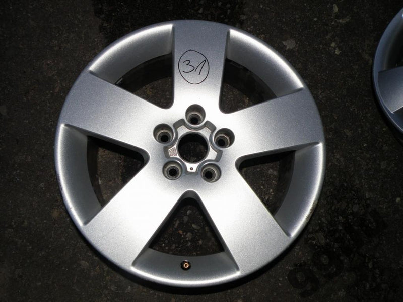 AUDI A4 B5 8D A6 C5 4B FELGA ORYGINAŁ 7,5x17 ET 45 4B9071492 666