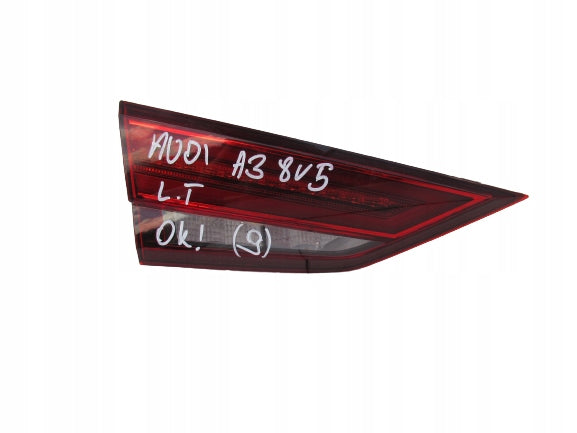 AUDI A3 8V5 LIFT SEDAN LAMPA TYŁ LEWA 8V5945093D