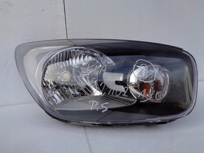 KIA PICANTO 2 II 2011- LAMPA PRAWA 92102-1Y0