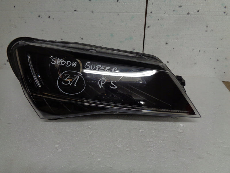 SKODA SUPERB 3 BI XENON LAMPA LED PRAWA 3V1941016A