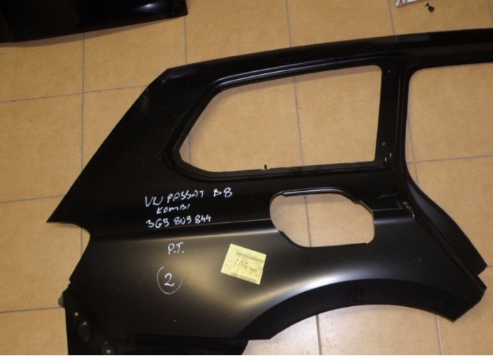 VW PASSAT KOMBI B8 3G 15- BŁOTNIK PRAWY TYŁ TYLNY 3G9809844 3G9809606A