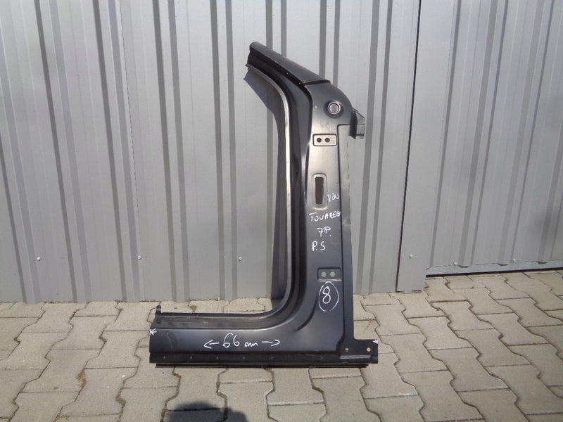 VW TOUAREG 7P 10- PRÓG SŁUPEK NAROŻNIK PRAWY NOWY 7P6809836A