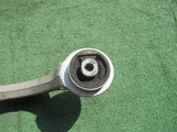 AUDI A4 B9 A5 8W 16- WAHACZ PRAWY DOLNY BANAN 8W0407694A 8W0407696A