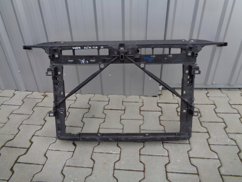 SKODA OCTAVIA 3 III 5E 13- PAS WZMOCNIENIE CZOŁOWE 5E0805588