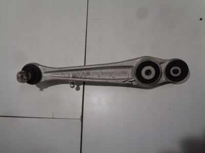 PORSCHE SPYDER 918 WAHACZ TYŁ GÓRA 91833104702