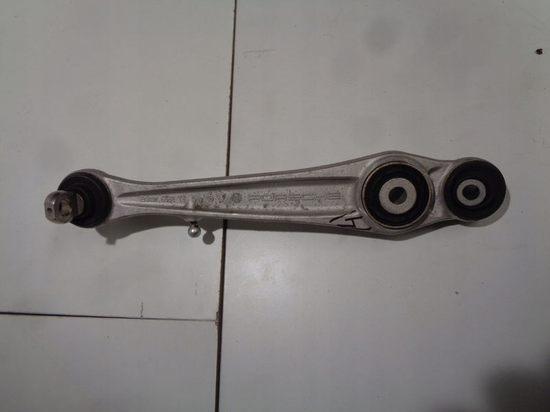 PORSCHE SPYDER 918 WAHACZ TYŁ GÓRA 91833104702