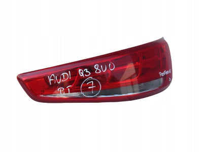 AUDI Q3 8U LAMPA PRAWA TYŁ 8U0945094