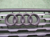 AUDI Q2 81A 17- ATRAPA GRILL ORYGINAŁ 81A853651