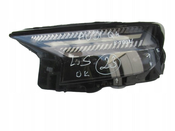 AUDI Q4 89A E-TRON 24- LAMPA FULL LED MATRIX LEWA 89A941035
