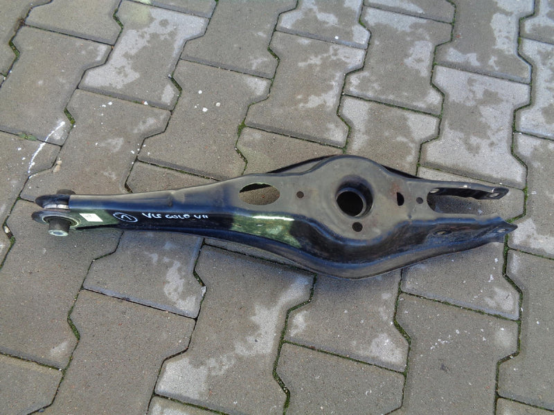 VW GOLF 7 VII 5G TOURAN A3 8V LEON WAHACZ TYŁ