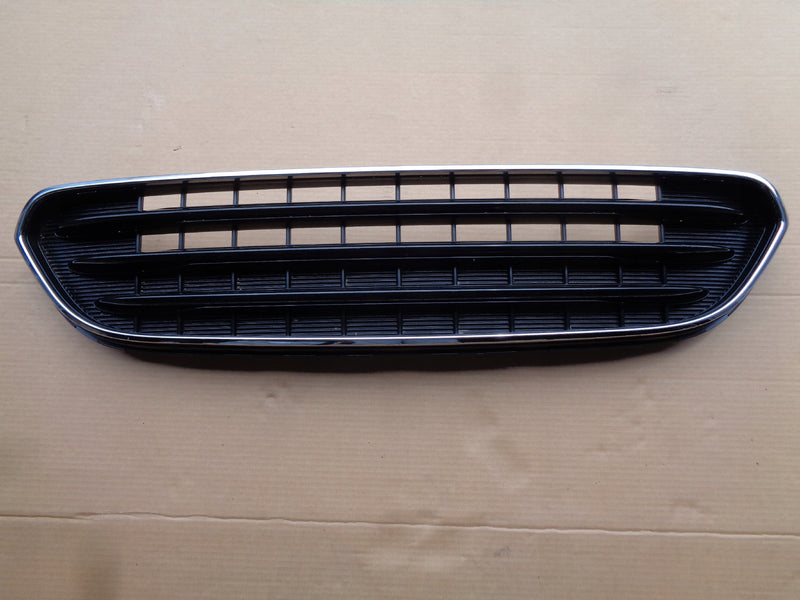 MINI COUNTRYMAN COOPER D F60 GRILL ATRAPA 7405396